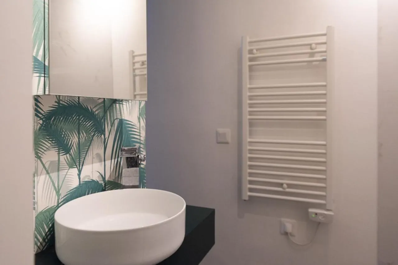 Bright 38 M Near The Buttes Chaumont Apartment Paris